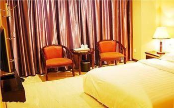 Hecheng Business Hotel Shaoguan Exterior foto