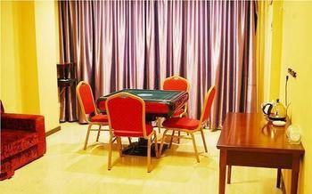 Hecheng Business Hotel Shaoguan Exterior foto